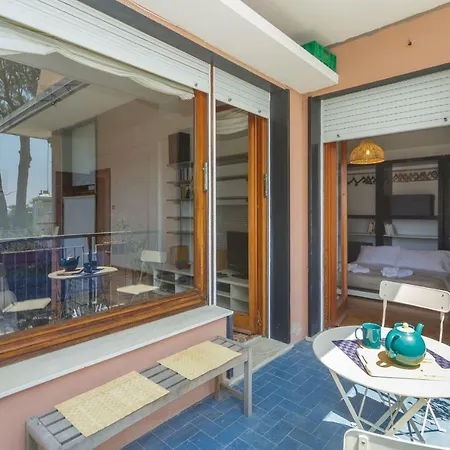 Casa Anna Sea View, Pool, Parking & Wifi *