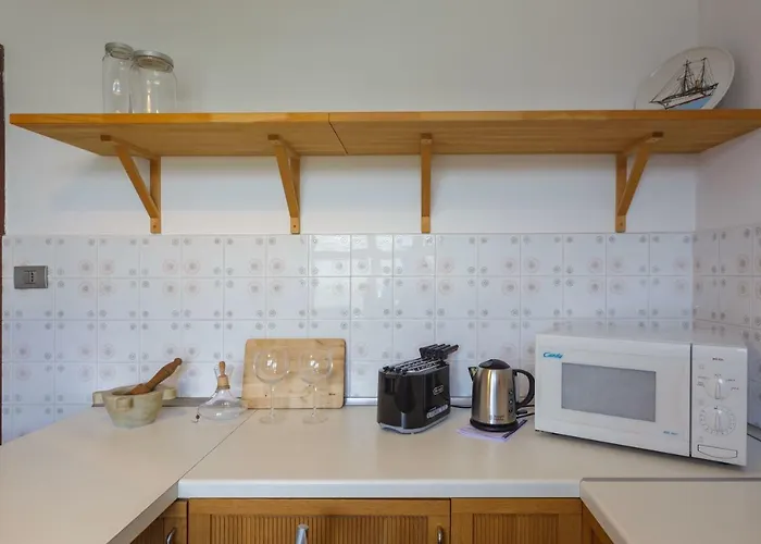 Casa Anna Sea View, Pool, Parking & Wifi Apartamento