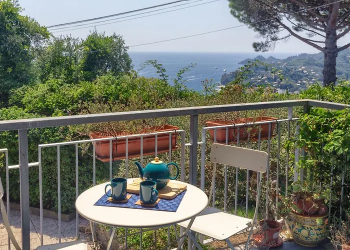 Casa Anna Sea View, Pool, Parking & Wifi * Rapallo