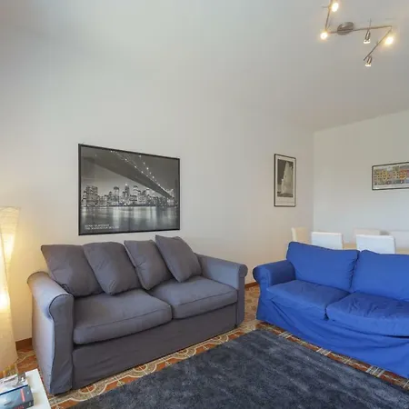 아파트 Casa Anna Sea View, Pool, Parking & Wifi *