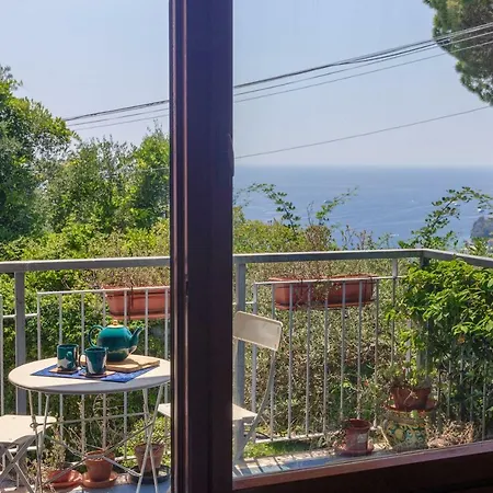 Casa Anna Sea View, Pool, Parking & Wifi * 라팔로